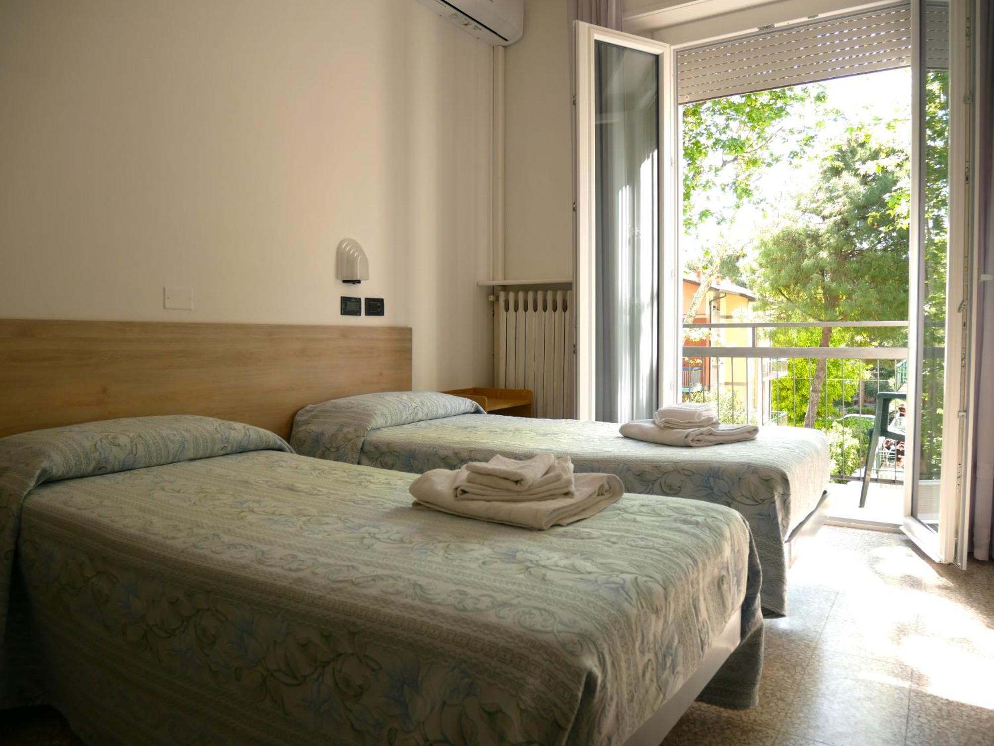 Hotel Ardesia Rimini Exterior foto